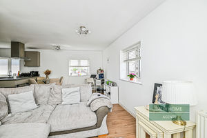 Photo 10- click for photo gallery